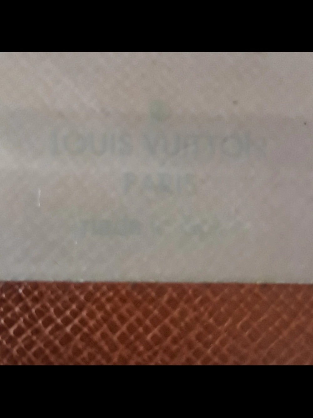 Louis Vuitton Brown/Tan Textured Leather Card Sleeve / holder Unisex - Picture 4 of 10